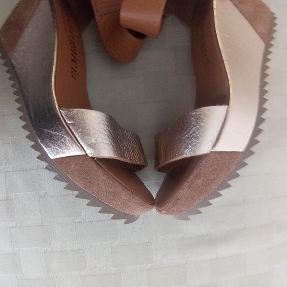 Pedro Garcia Fidelia Wedge Sandals in Hazelnut - Picture 15 of 16